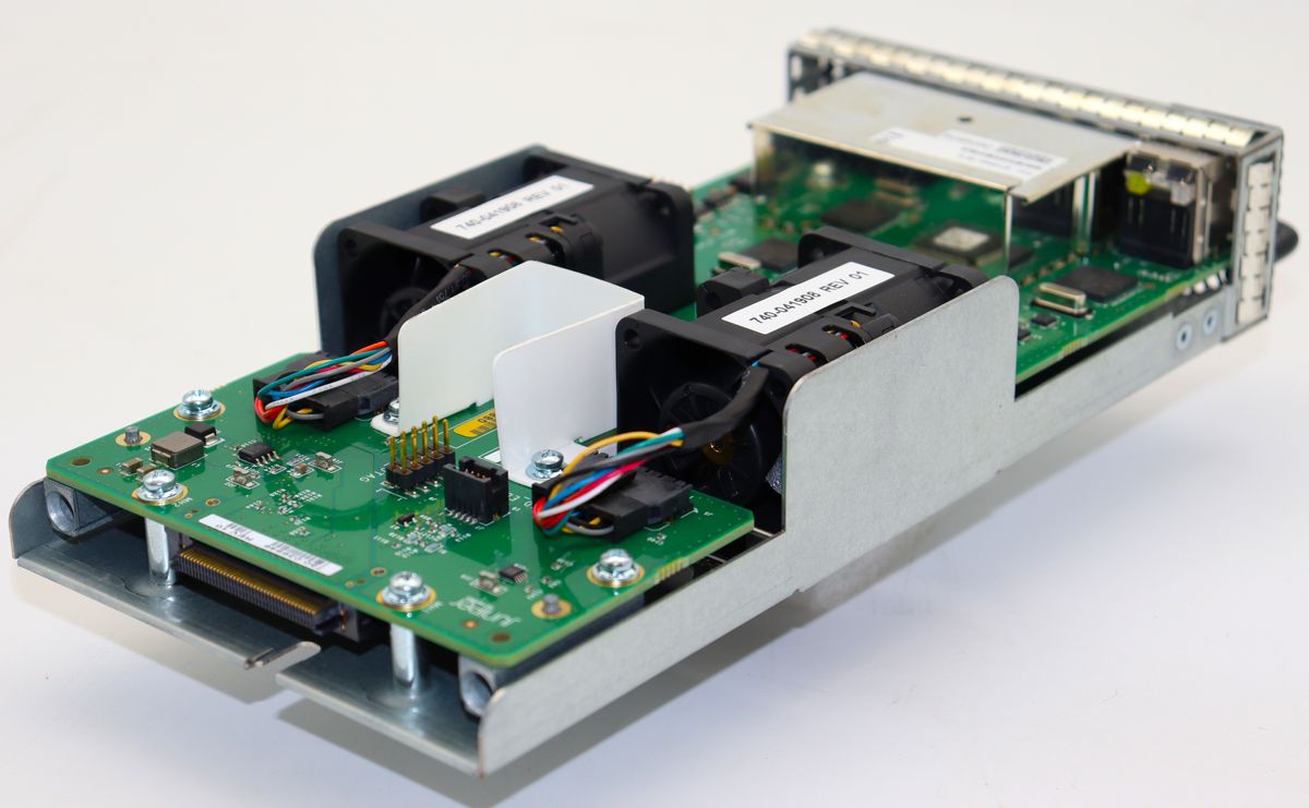 QFX3500-MB-B